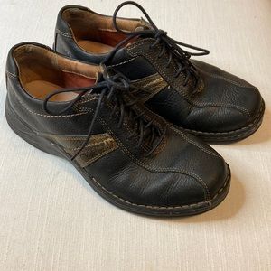 Clarks Leather Tie Up Oxfords Shoes Mens Sz 7